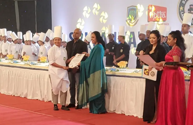 The Largest Cake in the World